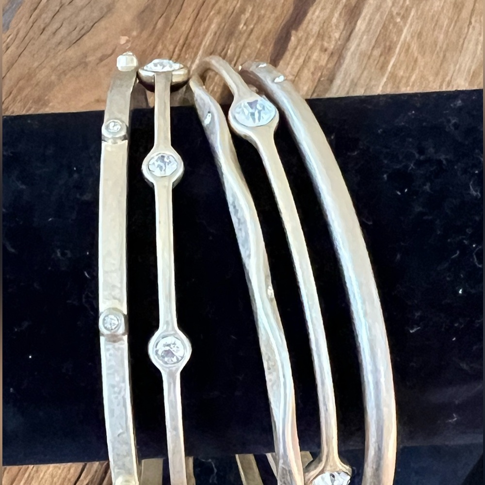 🌸Bangle Bracelet🌸 - Picture 4 of 10